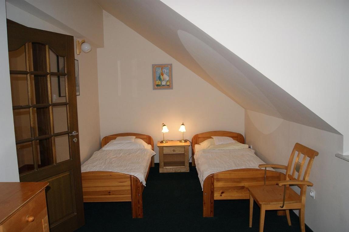 Pan Dom Pracy Tworczej W Wierzbie Wierzba Exterior foto