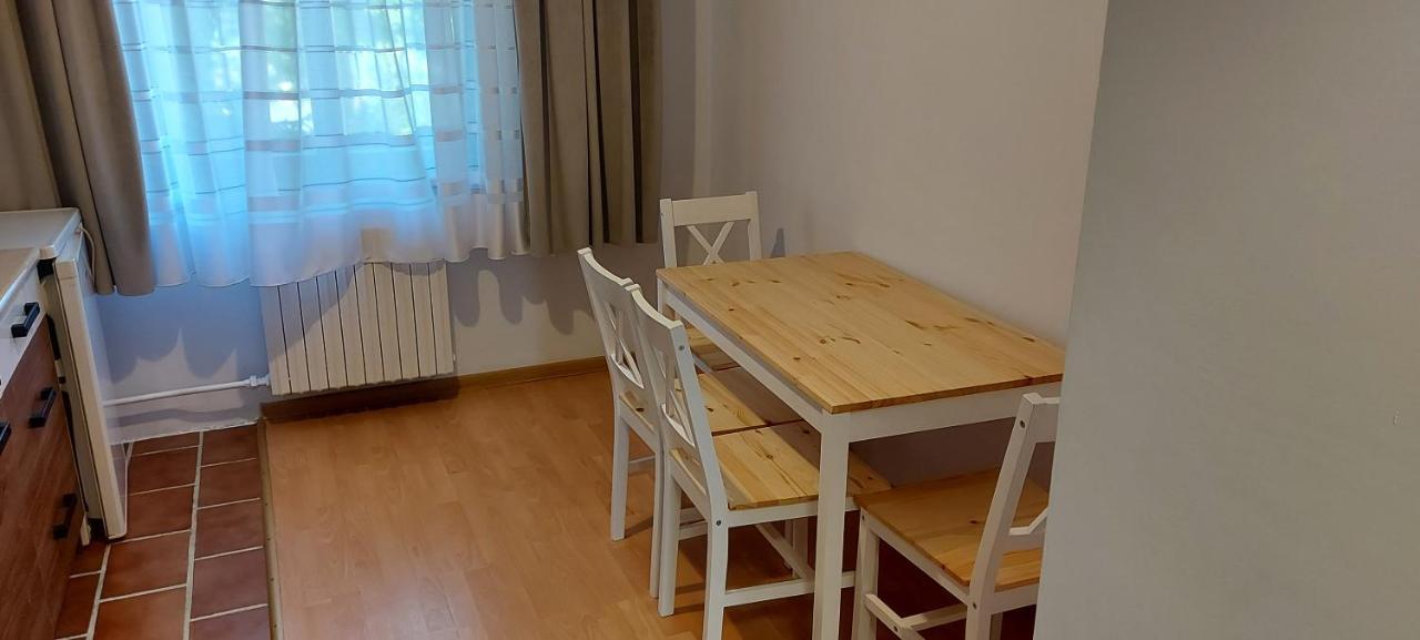 Pan Dom Pracy Tworczej W Wierzbie Wierzba Exterior foto